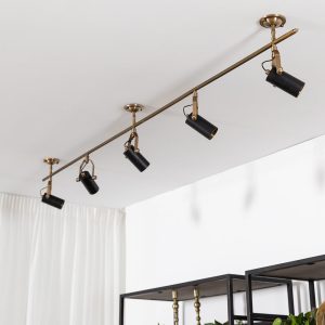 פס ספוטים 5 יציאות דגם B-35 שחור